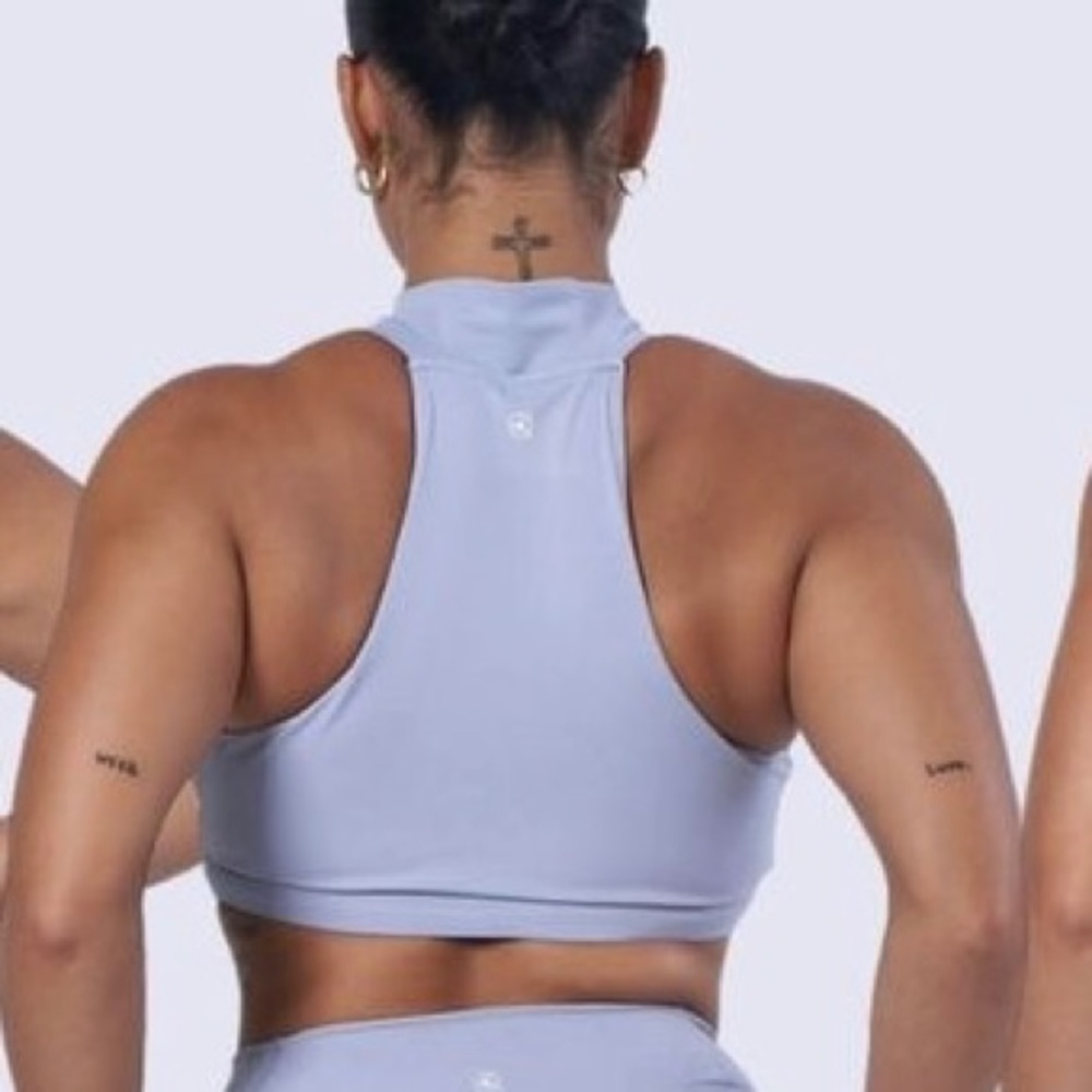 WBK blue Contour tank